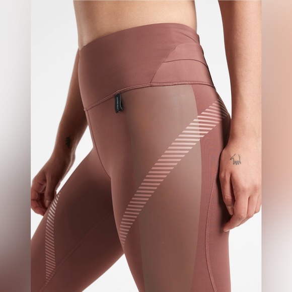 Athleta X Allyson Felix Legend 7/8 Leggings - Picture 5 of 12